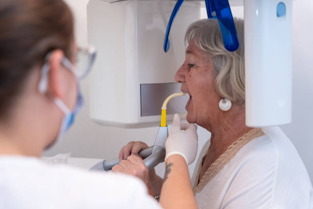 Best Emergency Tooth Extraction in Medina, NY